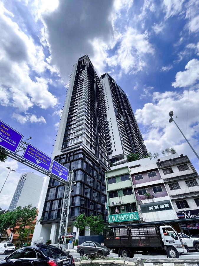 Continew Residences Trx Lux Pool View Kuala Lumpur Exterior photo