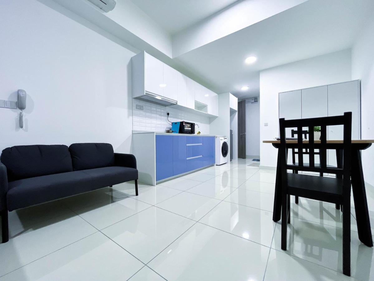 Continew Residences Trx Lux Pool View Kuala Lumpur Exterior photo